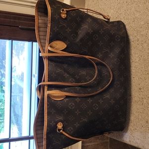 Lv Neverfull GM